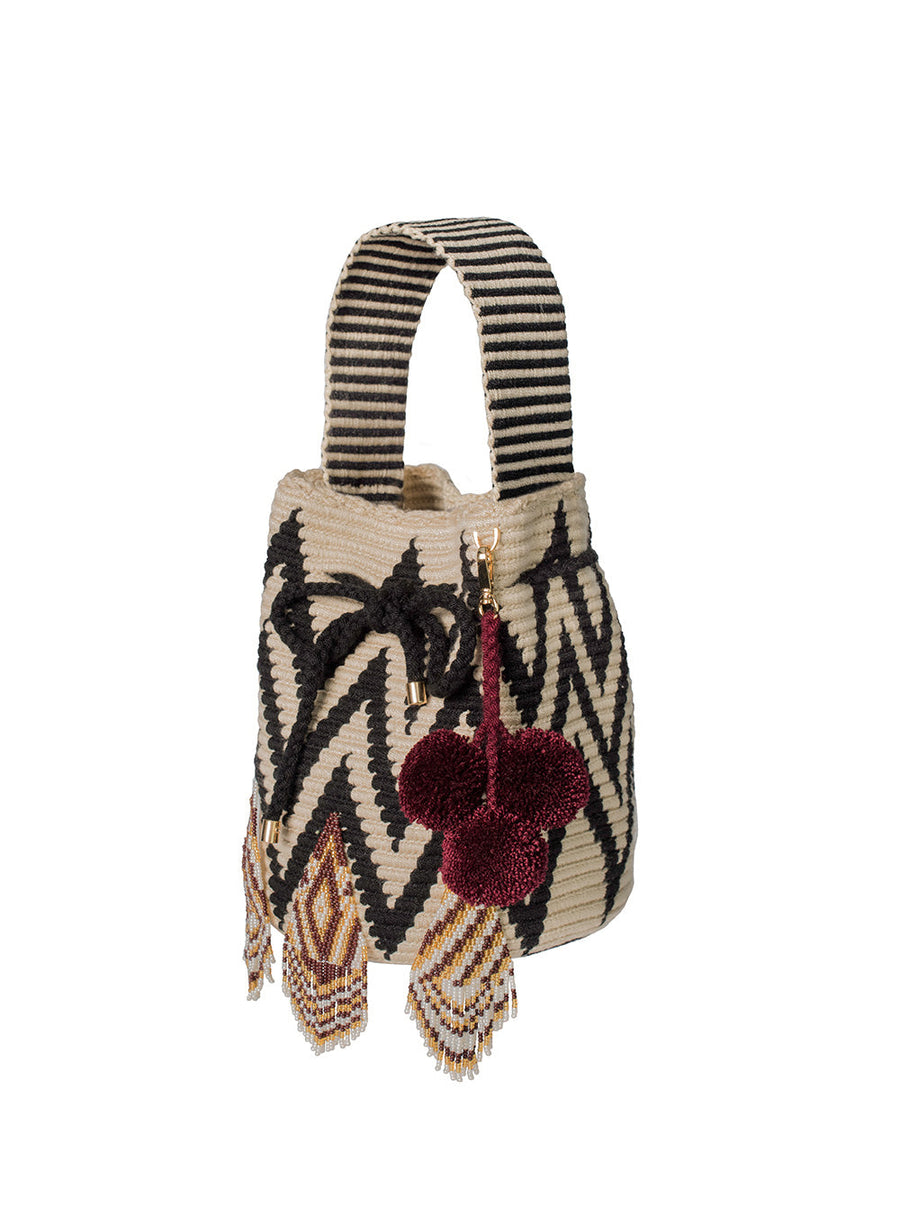 Bucket Wayuu Karmatra Rura Trinagle